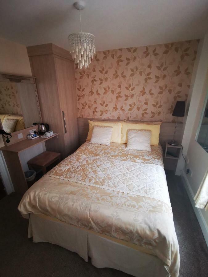 The Stafford Bed & Breakfast Blackpool Ruang foto